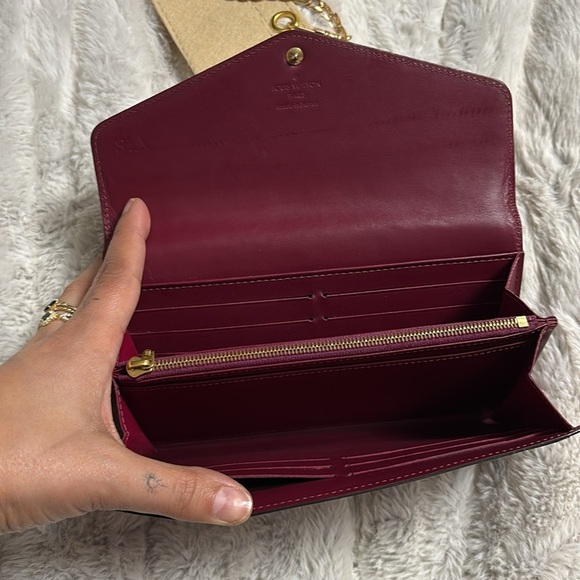 Louis Vuitton Sarah wallet - Picture 7 of 15